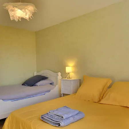 Maison Celine - Jardin Clos Et Parking Privee Gratuit Holiday home Crevant-Laveine